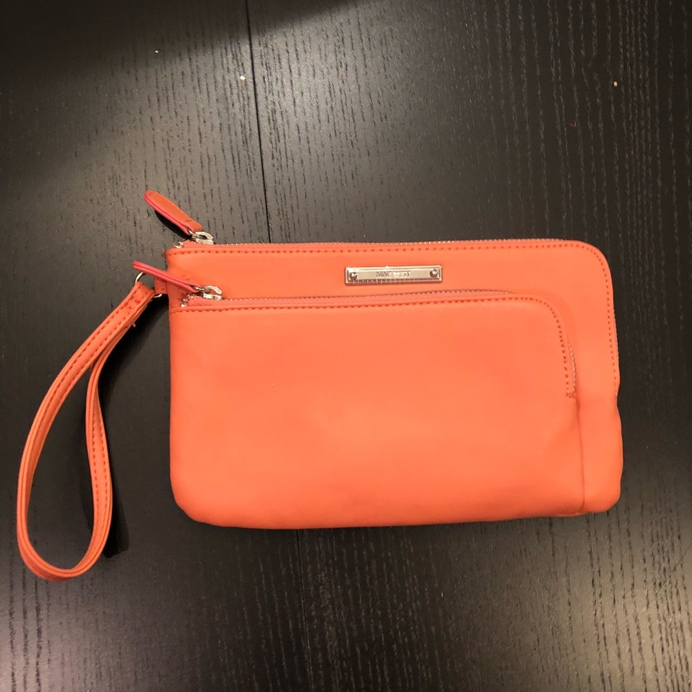 Nine West peach wristlet clutch purse bag